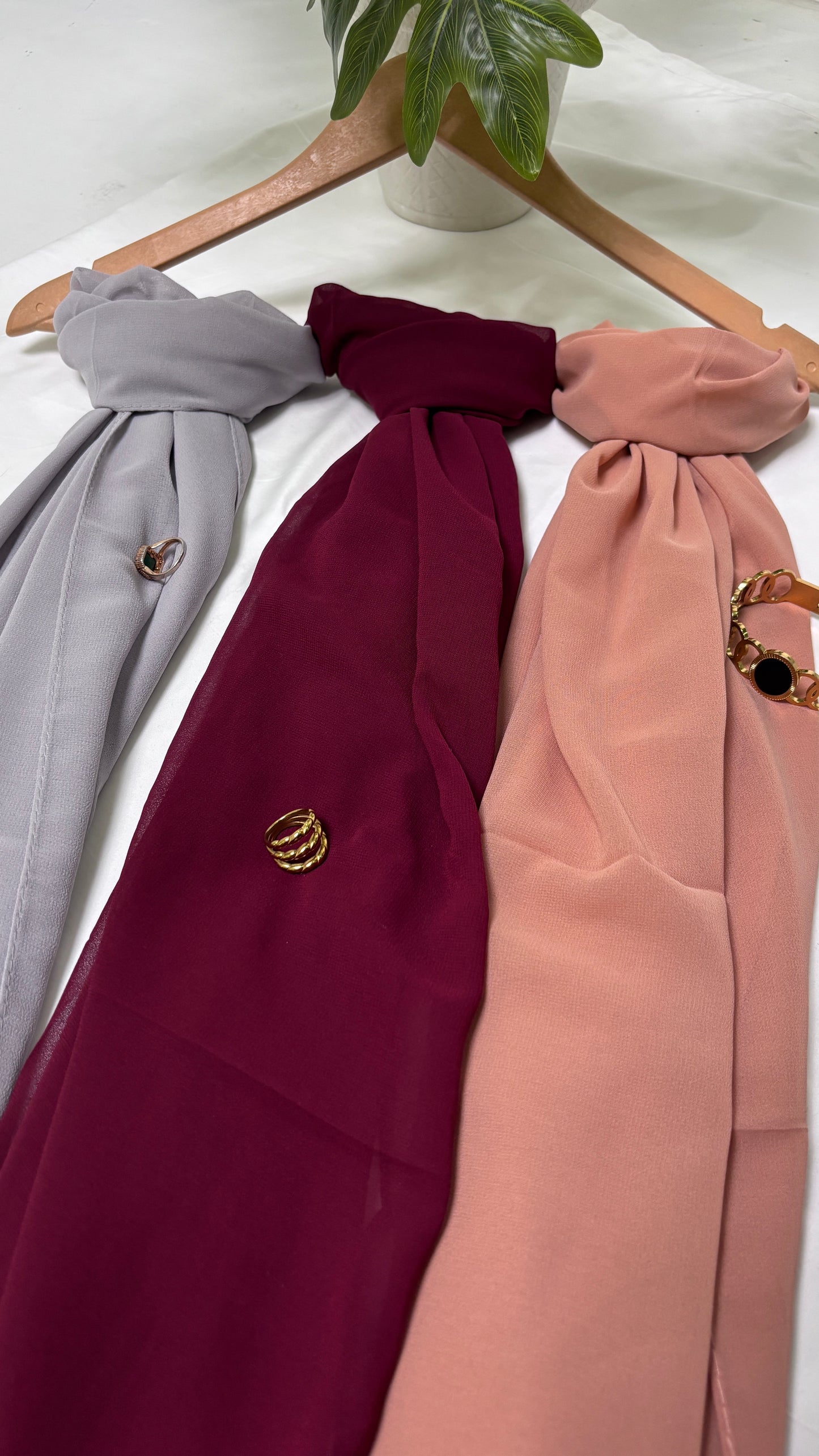 Premium Georgette Chiffon Hijab Scarf for Women – Luxury Modest Wear with Free Hijab Cap