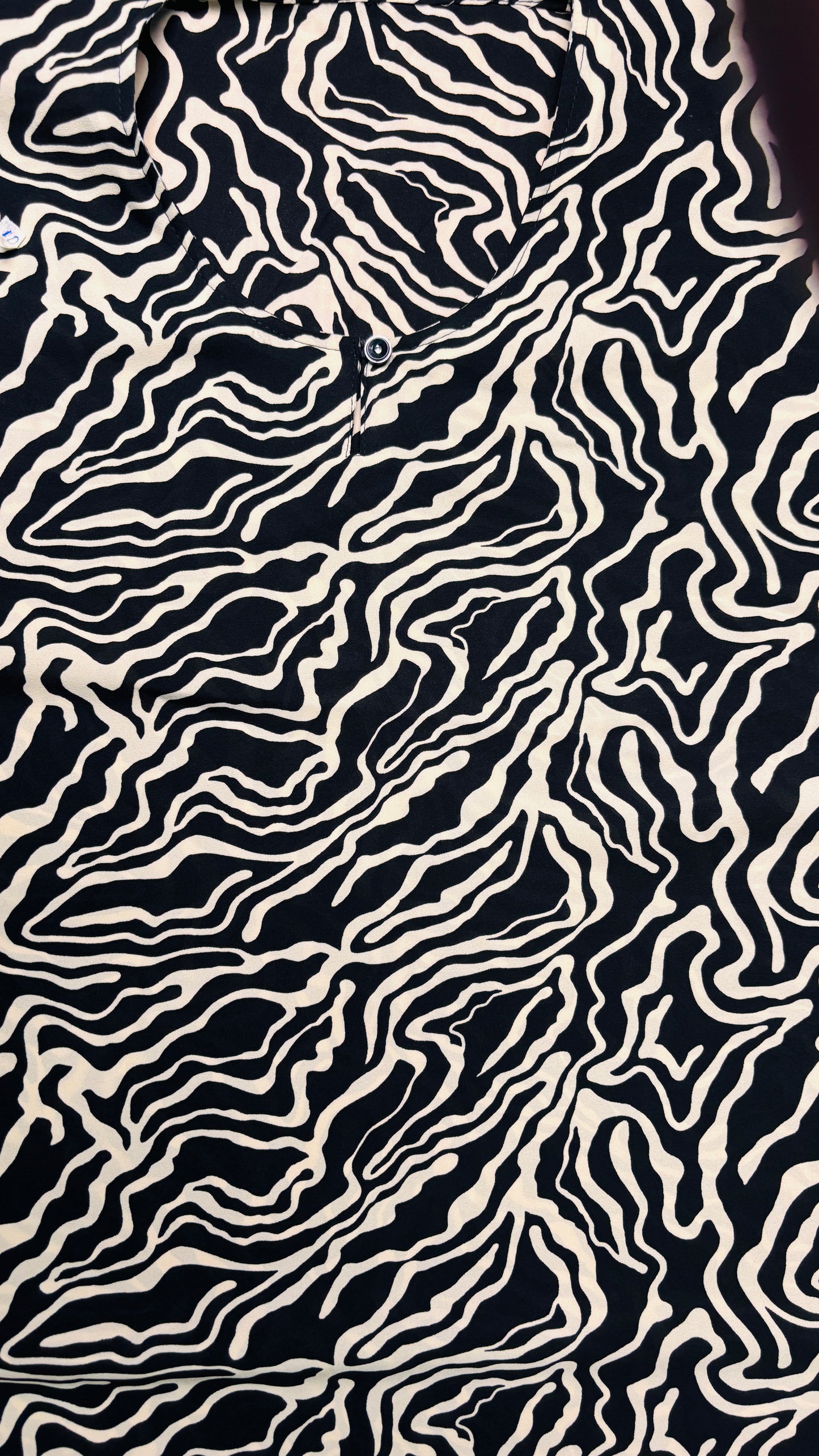 Abstract Black Printed Abaya with Pocket & Detachable Belt