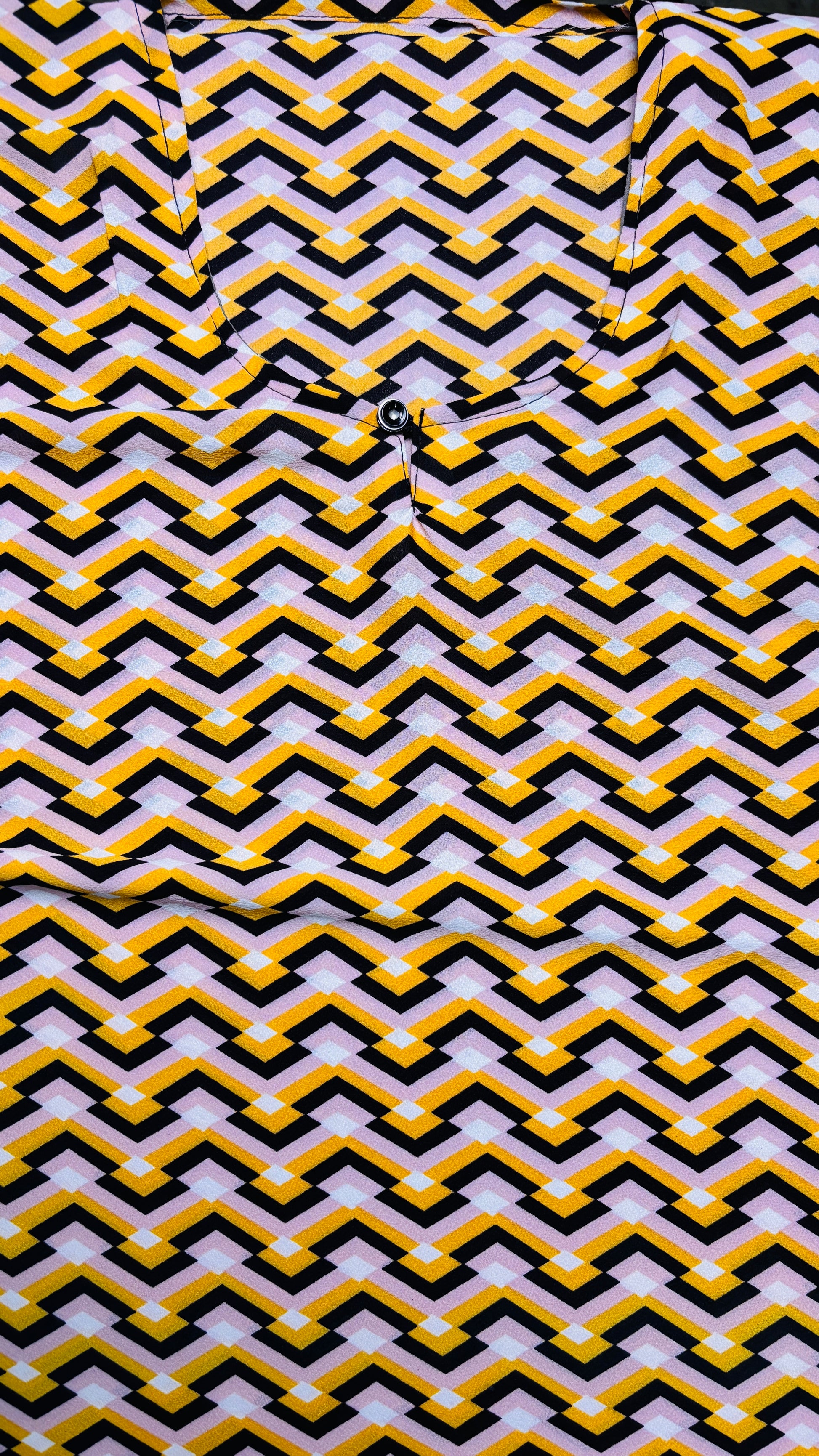 Brown Yellow Zig Zag Printed Abaya with Pocket & Belt