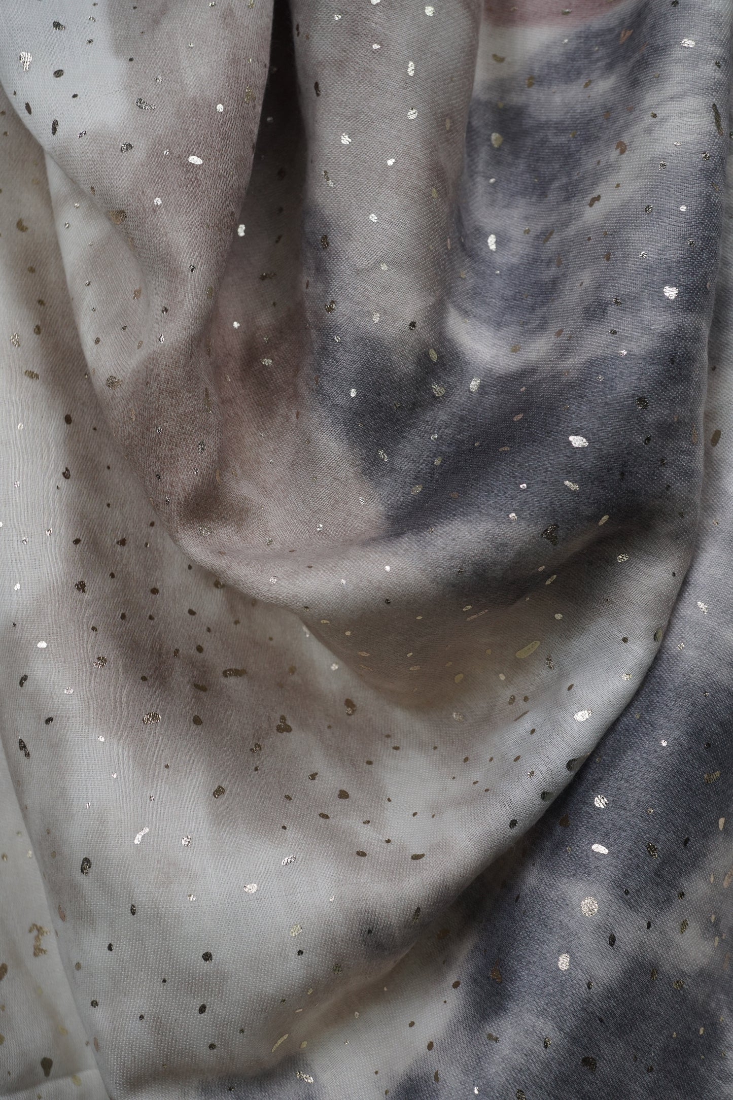 Smoky Glimmer Ombre Hijab