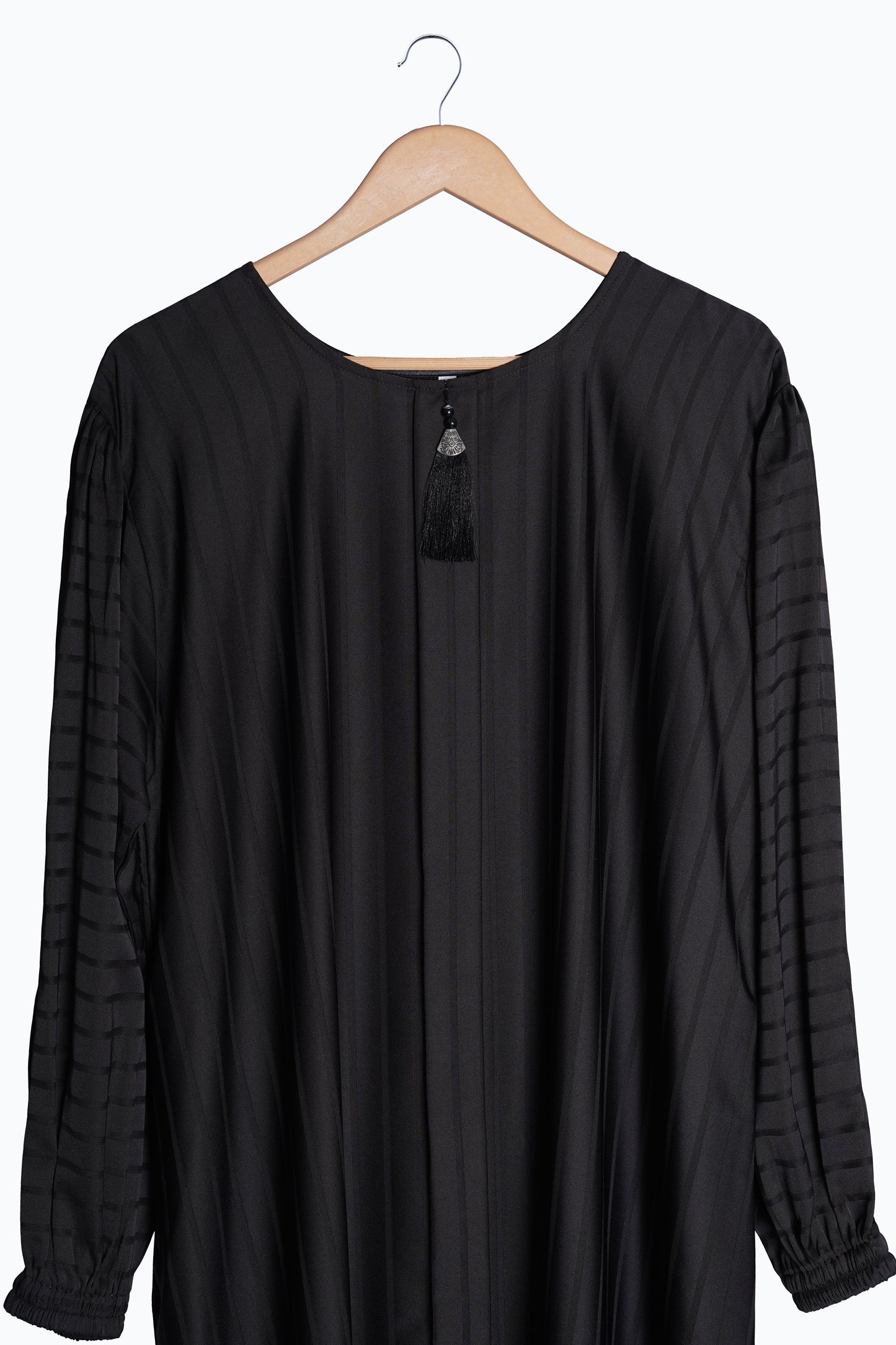 Elegant Black Textured Abaya