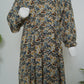 mulaabis-cream-floral-printed-abaya-pockets_online_abaya_pakistan_detailed